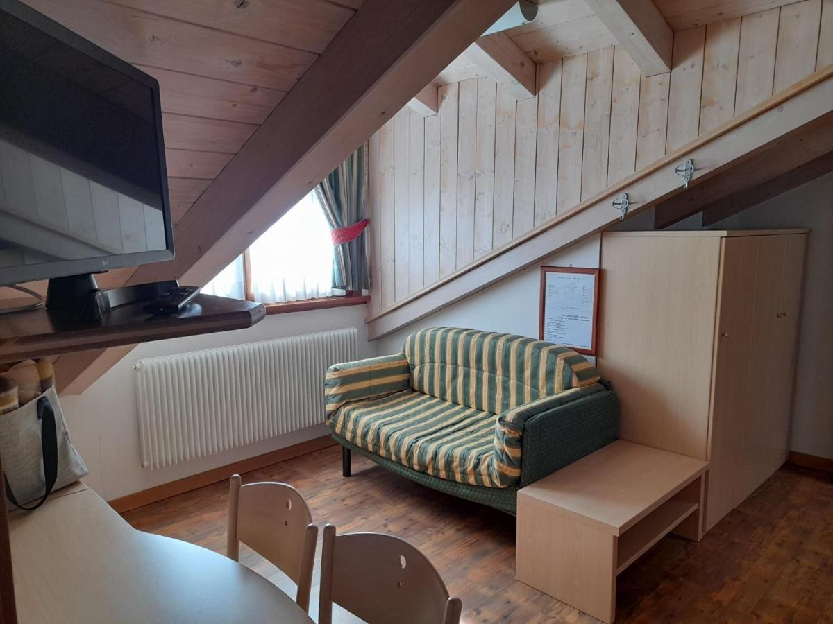 Hotel Garni B&B Maffei Pinzolo Exterior foto